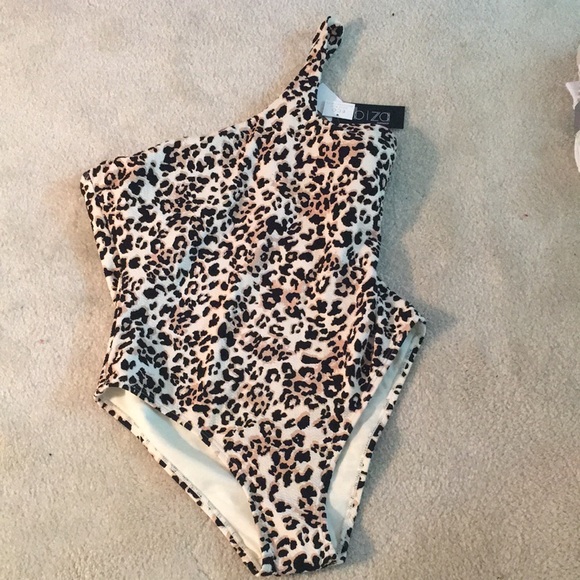 Ibiza Other - Ibiza Size XL Animal Print One Piece One Shoulder Swimsuit